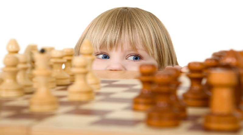 12 игр для начала обучения детей шахматам